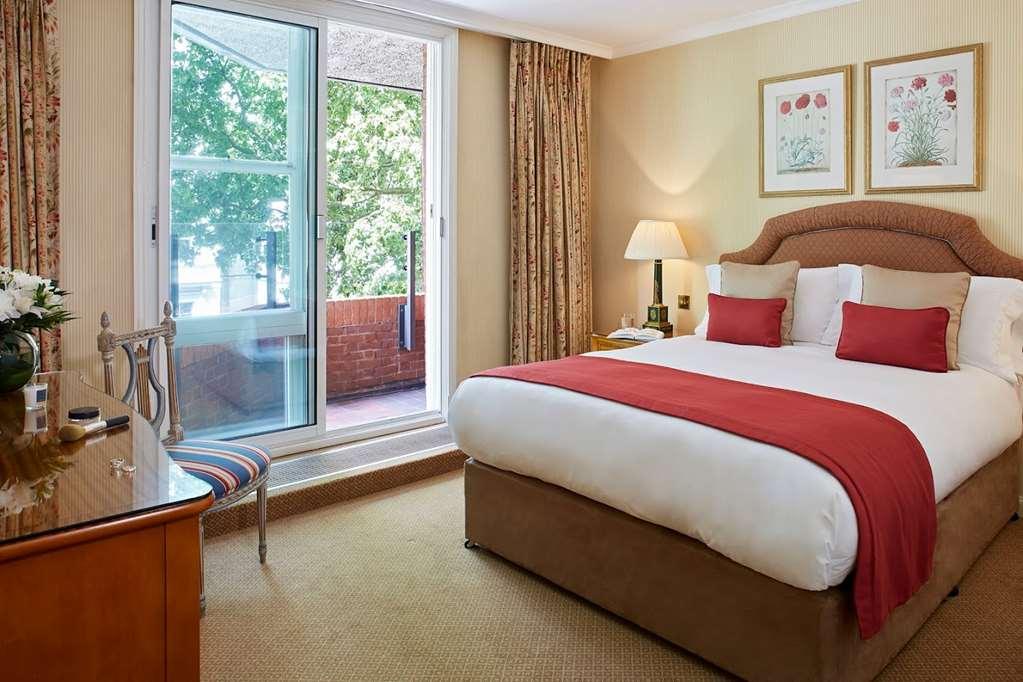 Cheval Three Quays At The Tower Of Londen