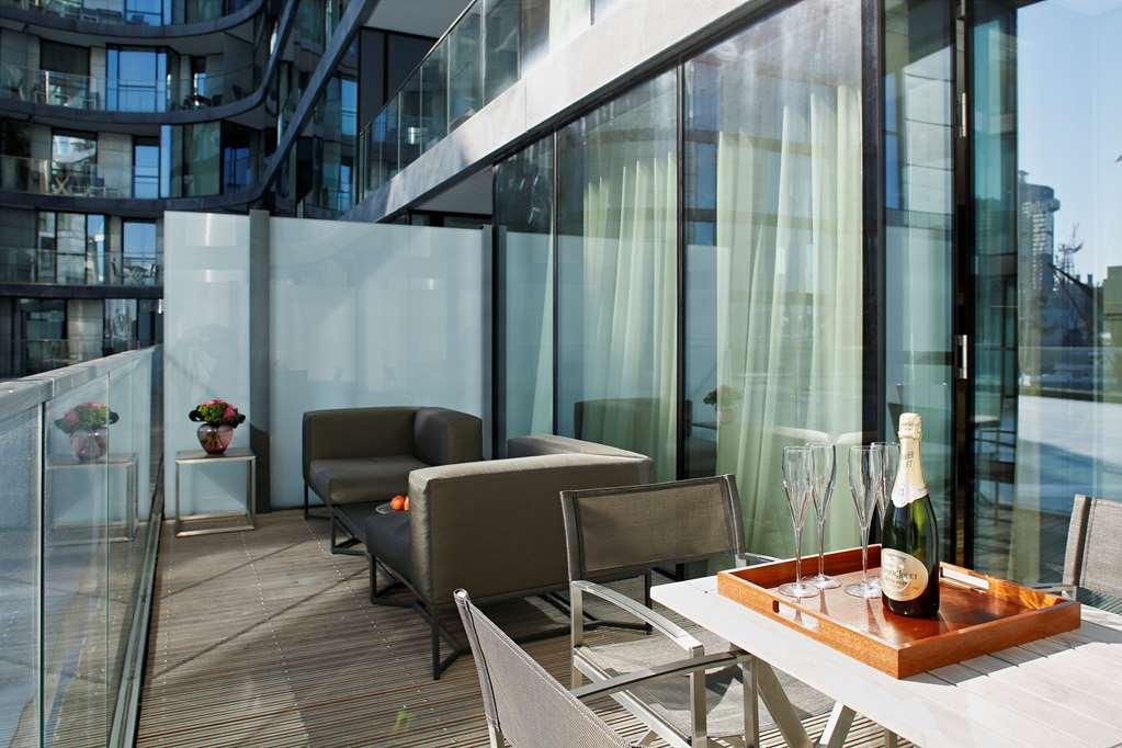 Apartahotel Cheval Three Quays At The Tower Of