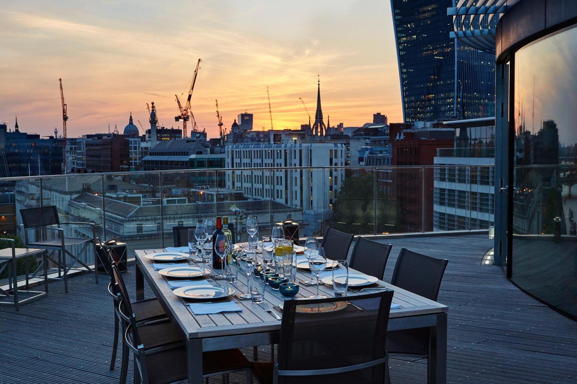Apartahotel Cheval Three Quays At The Tower Of Londres